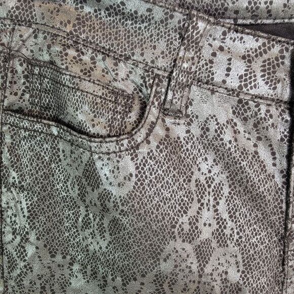 Buffalo Jeans NWT Jules Skinny Mid Rise Lace Print Skinny Pants Size 28 - Picture 3 of 6